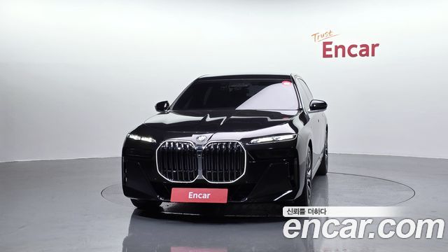 BMW 7-Series 740i sDrive M Sport
