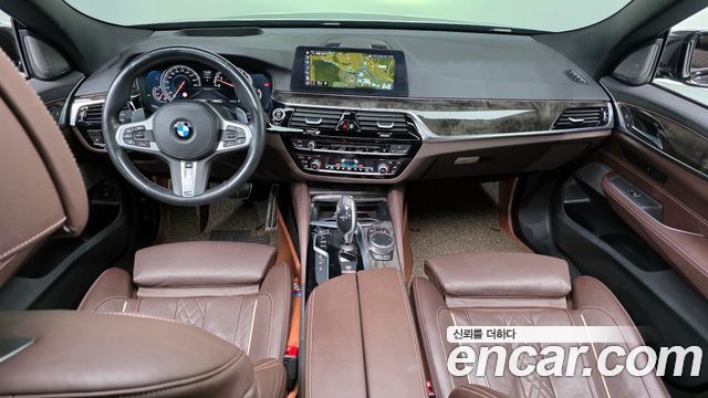 BMW Gran Turismo 640i xDrive M Sport