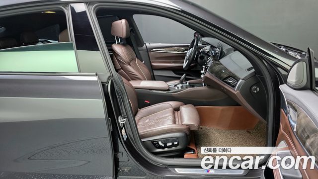BMW Gran Turismo 640i xDrive M Sport