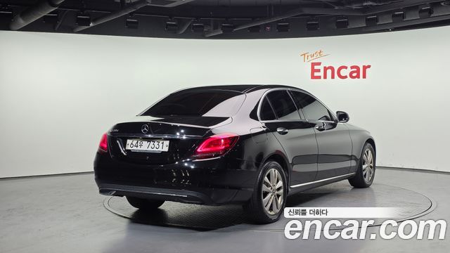 Mercedes-Benz C-Class C220 d Avantgarde