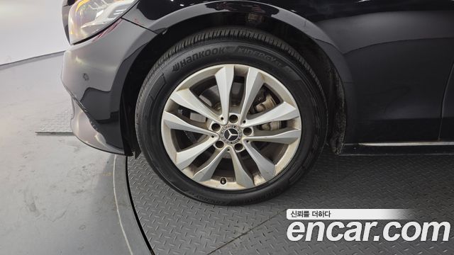 Mercedes-Benz C-Class C220 d Avantgarde