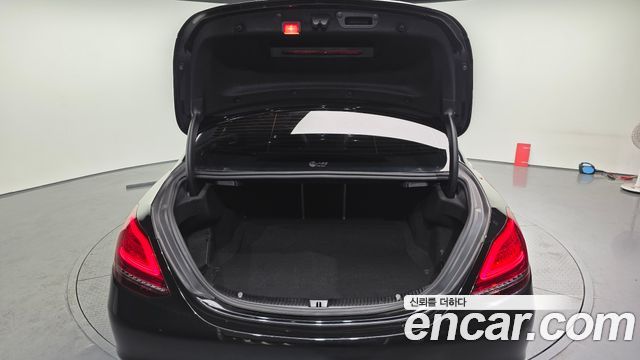 Mercedes-Benz C-Class C220 d Avantgarde