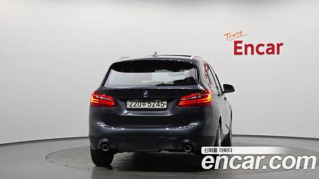BMW 2-Series Joy