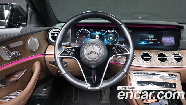 Mercedes-Benz E-Class E220d 4MATIC Exclusive