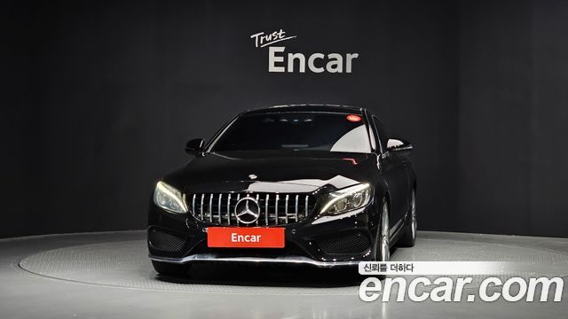 Mercedes-Benz C-Class C200 Coupe