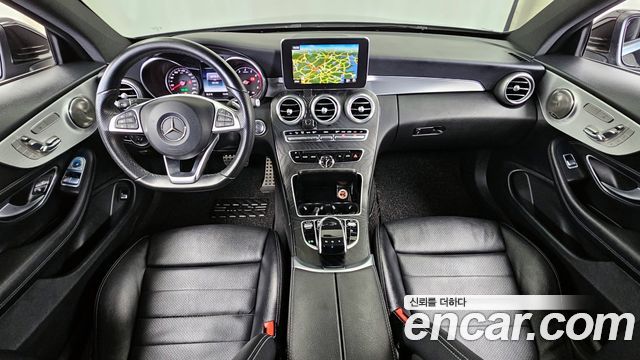 Mercedes-Benz C-Class C200 Coupe