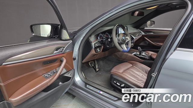 BMW 5-Series 530d M Sport Plus