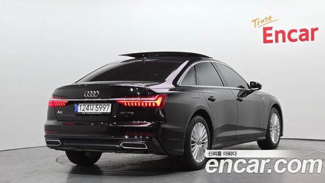 Audi A6 45 TFSI Premium