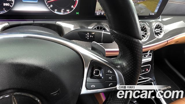 Mercedes-Benz E-Class E400 4MATIC Coupe