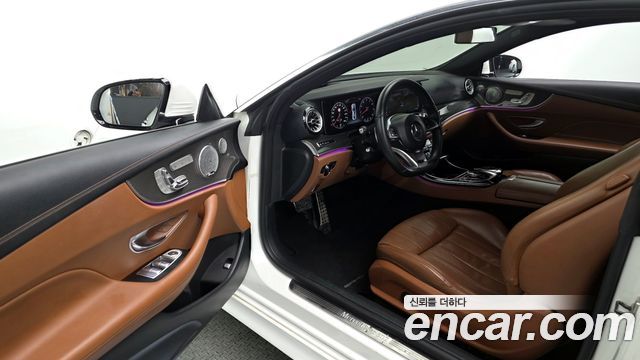 Mercedes-Benz E-Class E400 4MATIC Coupe