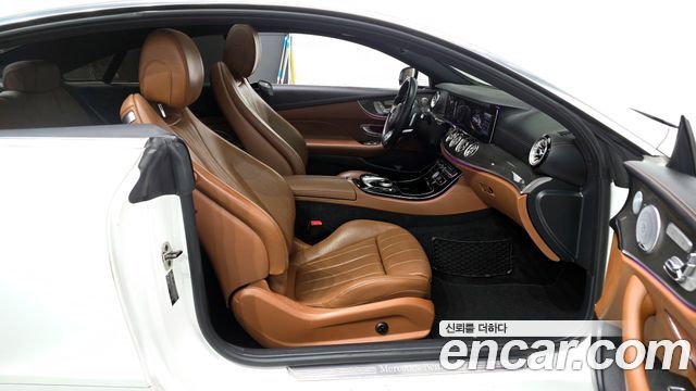 Mercedes-Benz E-Class E400 4MATIC Coupe