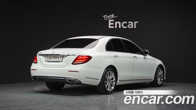 Mercedes-Benz E-Class E220d Exclusive