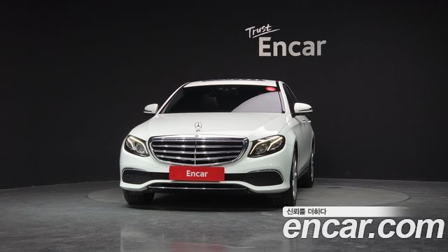 Mercedes-Benz E-Class E220d Exclusive
