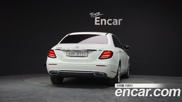 Mercedes-Benz E-Class E220d Exclusive