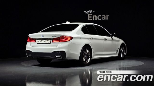BMW 5-Series 530i M Sport Package Plus