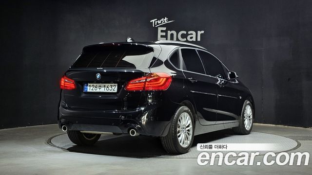 BMW 2-Series Joy