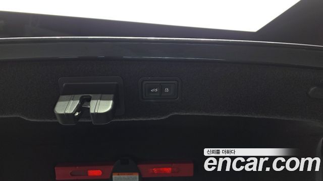 Audi A8 50 TDI Quattro