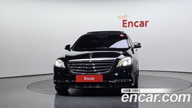 Mercedes-Benz S-Class S560L 4MATIC