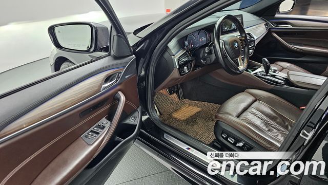 BMW 5-Series 520d M Sport Package Plus