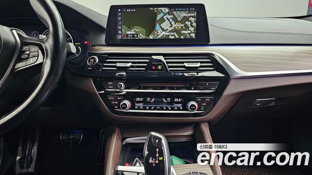 BMW 5-Series 520d M Sport Package Plus