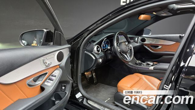 Mercedes-Benz C-Class C200 AMG Line