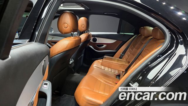Mercedes-Benz C-Class C200 AMG Line