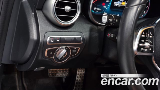 Mercedes-Benz C-Class C200 AMG Line