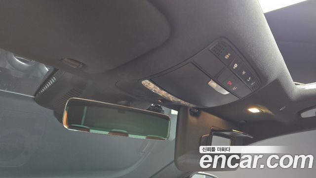 Mercedes-Benz C-Class C200 AMG Line