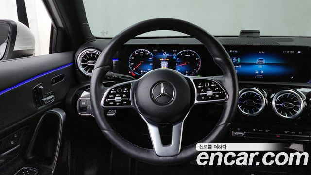 Mercedes-Benz A-Class A220 Hatchback