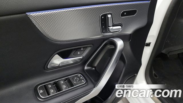 Mercedes-Benz A-Class A220 Hatchback