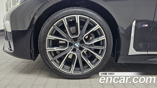BMW 7-Series 730Ld xDrive M Sport