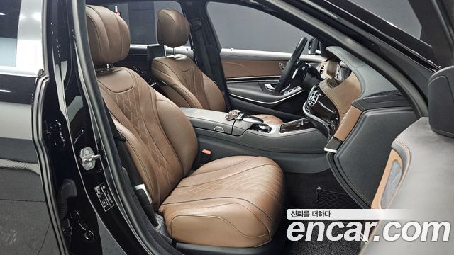 Mercedes-Benz S-Class Maybach S560 4MATIC