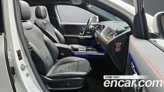 Mercedes-Benz GLA-Class GLA250 4MATIC