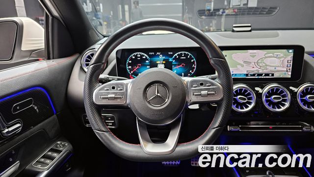 Mercedes-Benz GLA-Class GLA250 4MATIC