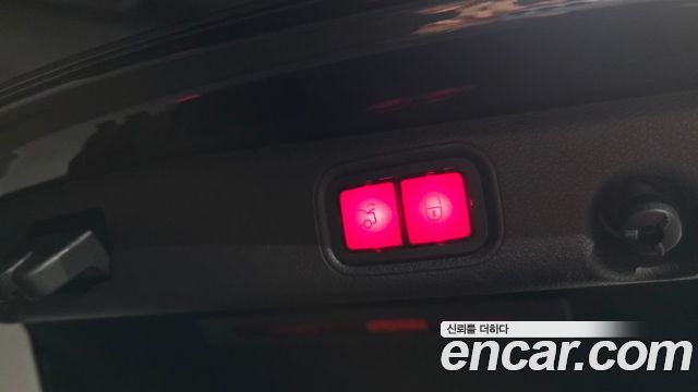 Mercedes-Benz E-Class E250 Avantgarde