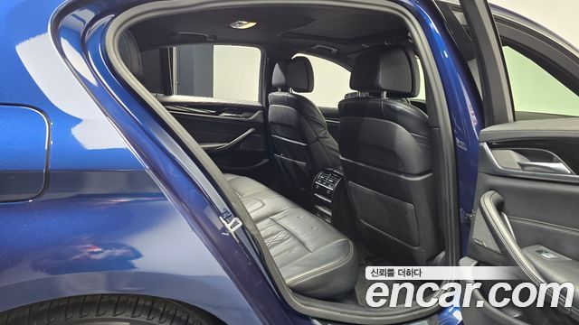 BMW 5-Series 520i M Sport