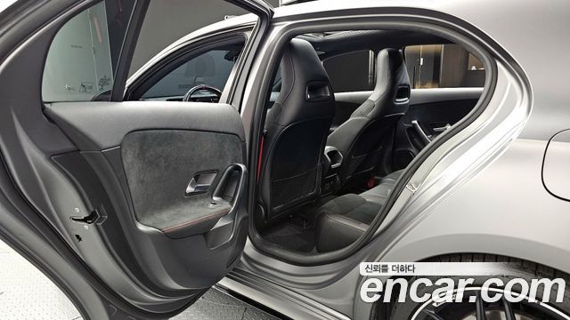 Mercedes-Benz A-Class AMG A45 4MAITC+ Hatchback