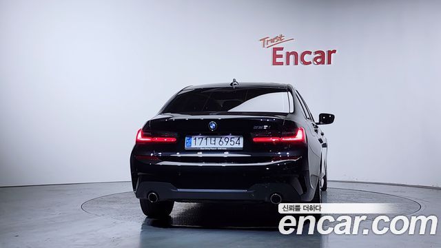 BMW 3-Series 320i M Sport