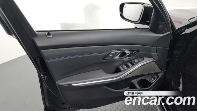BMW 3-Series 320i M Sport