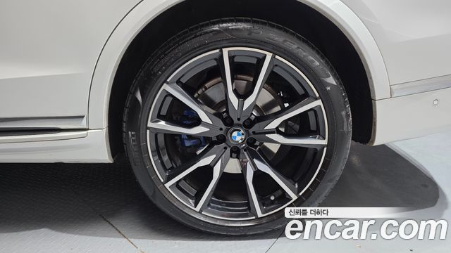 BMW X7 xDrive 40i M Sport 6STR