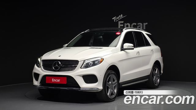 Mercedes-Benz GLE-Class GLE350 d 4MATIC Premium