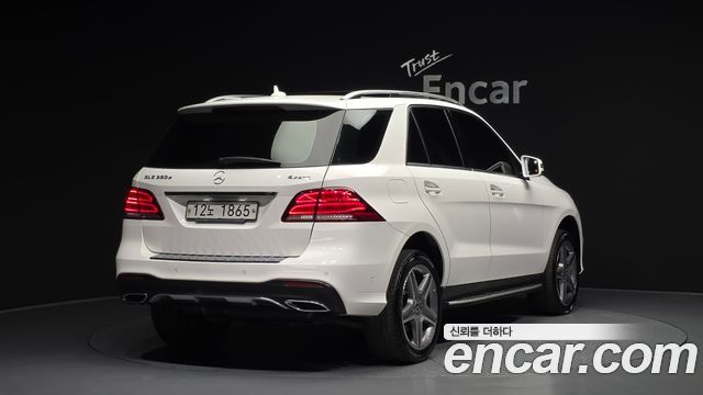 Mercedes-Benz GLE-Class GLE350 d 4MATIC Premium