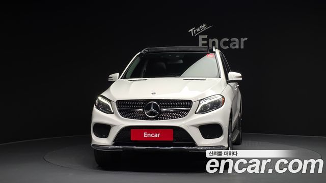 Mercedes-Benz GLE-Class GLE350 d 4MATIC Premium