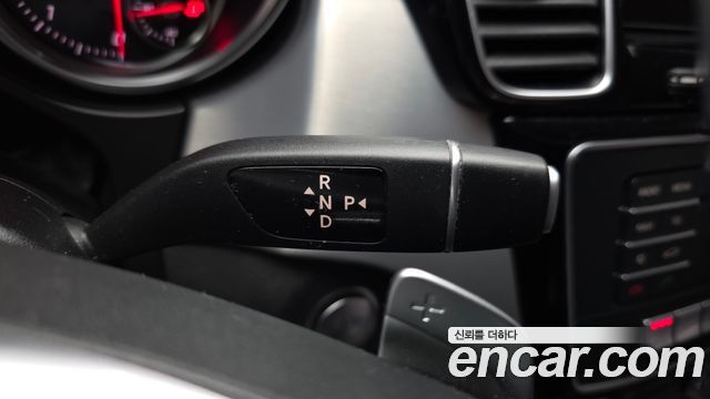 Mercedes-Benz GLE-Class GLE350 d 4MATIC Premium