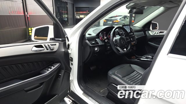 Mercedes-Benz GLE-Class GLE350 d 4MATIC Premium