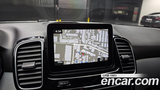 Mercedes-Benz GLE-Class GLE350 d 4MATIC Premium