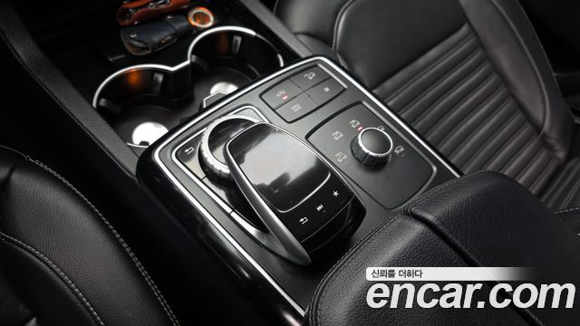 Mercedes-Benz GLE-Class GLE350 d 4MATIC Premium