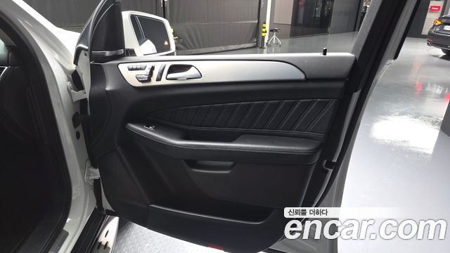 Mercedes-Benz GLE-Class GLE350 d 4MATIC Premium