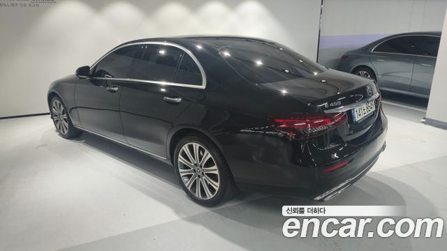 Mercedes-Benz E-Class E450 4MATIC Exclusive