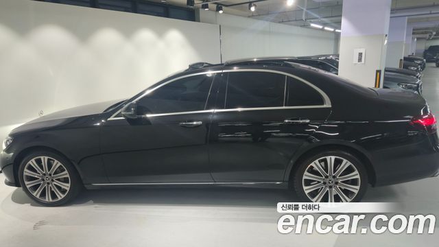 Mercedes-Benz E-Class E450 4MATIC Exclusive